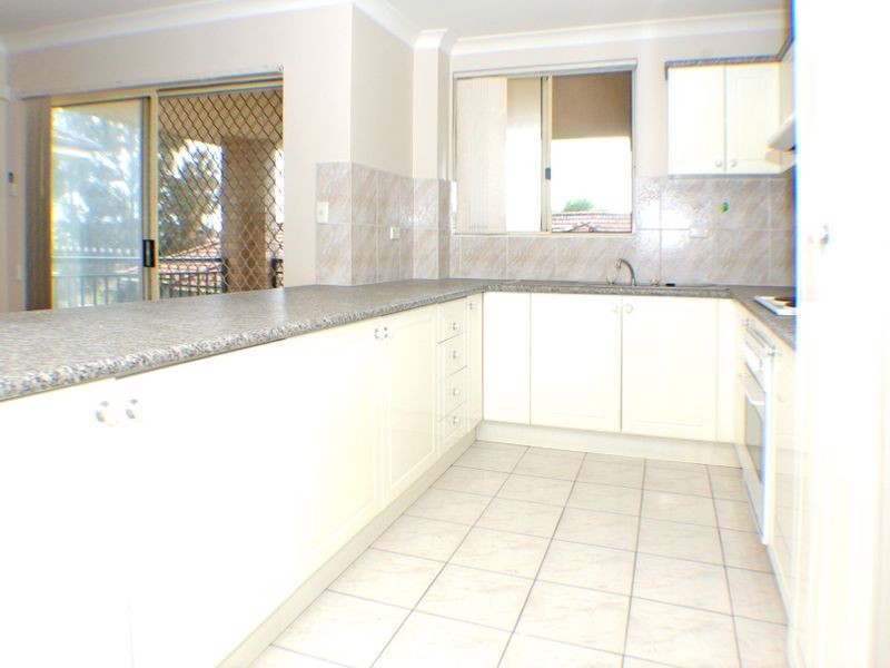 11/17-19 Shenton Avenue, Bankstown NSW 2200