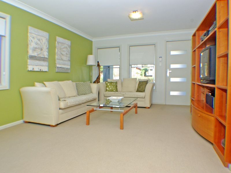 24 Seidel Avenue, Picnic Point NSW 2213