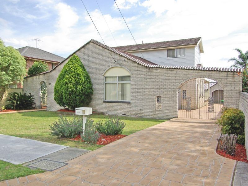 82 Alma Road, Padstow NSW 2211