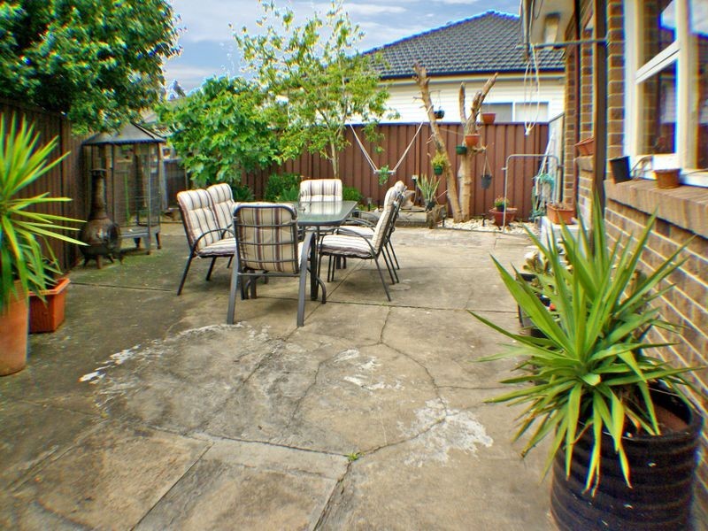 196 Bransgrove Road, Panania NSW 2213