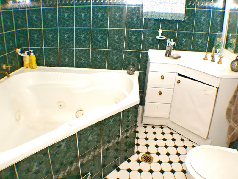 196 Bransgrove Road, Panania NSW 2213