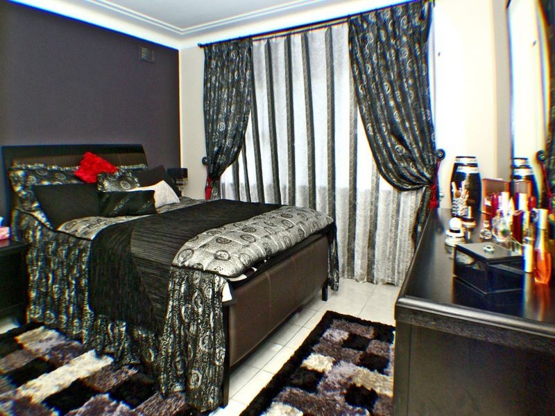 196 Bransgrove Road, Panania NSW 2213