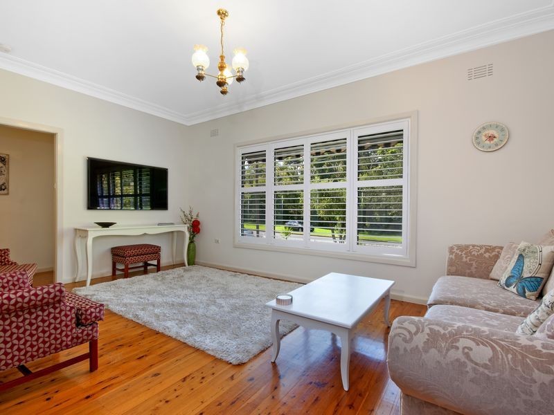 108 Thomas Street, Picnic Point NSW 2213