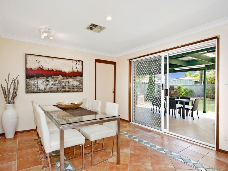 7 Lemongum Place, Alfords Point NSW 2234