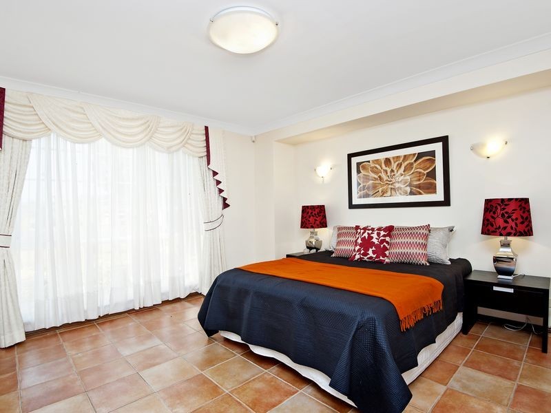 7 Lemongum Place, Alfords Point NSW 2234