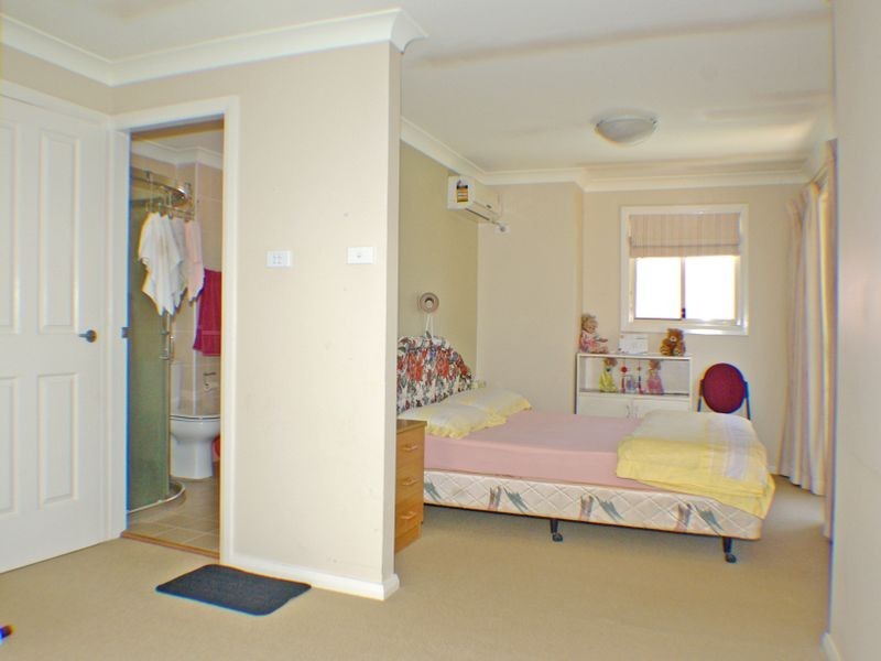 18 Cammarlie Street, Panania NSW 2213