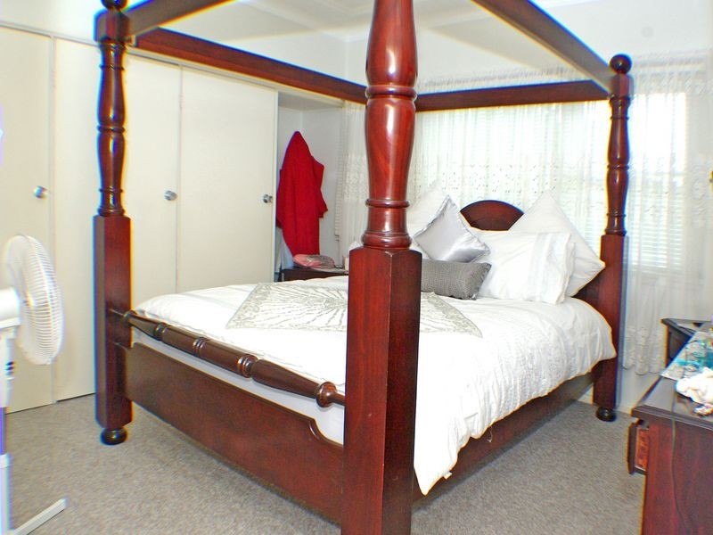 17 Gracemar Avenue, Panania NSW 2213