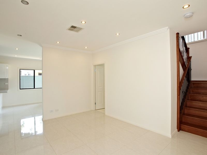 10 Jeanette Street, Padstow NSW 2211