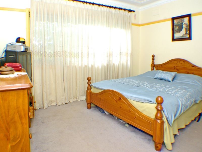 16 Spring Street, Padstow NSW 2211