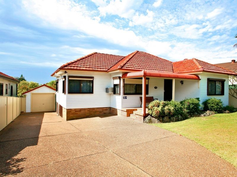 98 Alma Road, Padstow NSW 2211