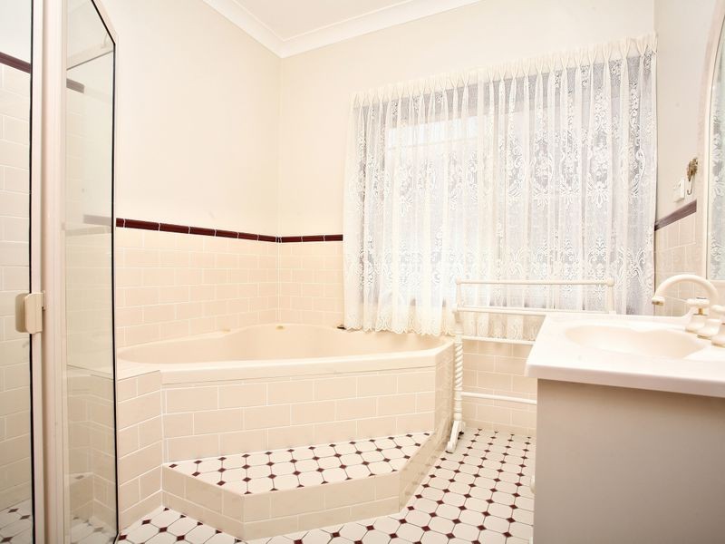 30 Henry Kendall Avenue, Padstow Heights NSW 2211