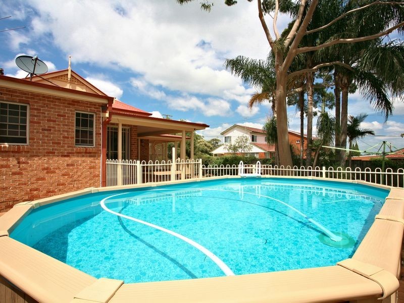 30 Henry Kendall Avenue, Padstow Heights NSW 2211