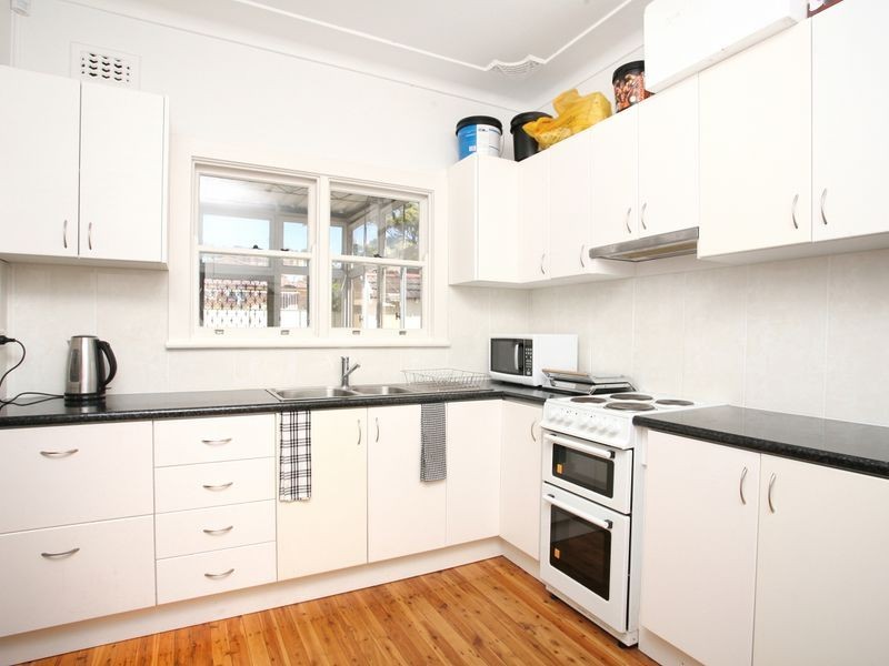 43 Clancy Street, Padstow Heights NSW 2211