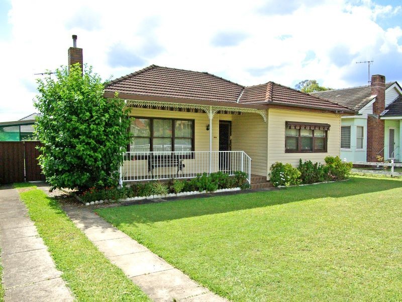 70 Morotai Road, Revesby Heights NSW 2212