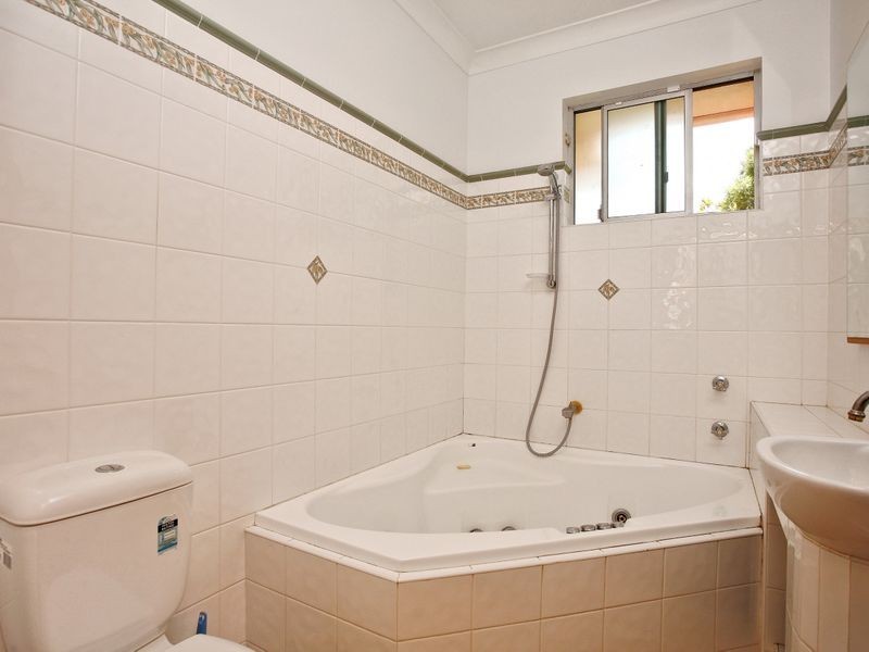 21 Ferndale Road, Revesby NSW 2212