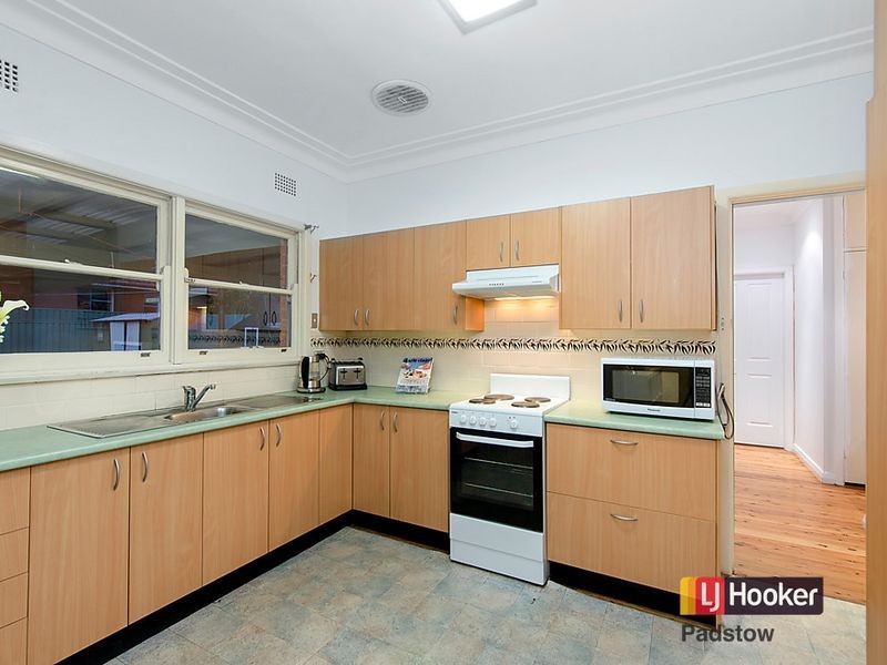 4 Moro Avenue, Padstow NSW 2211