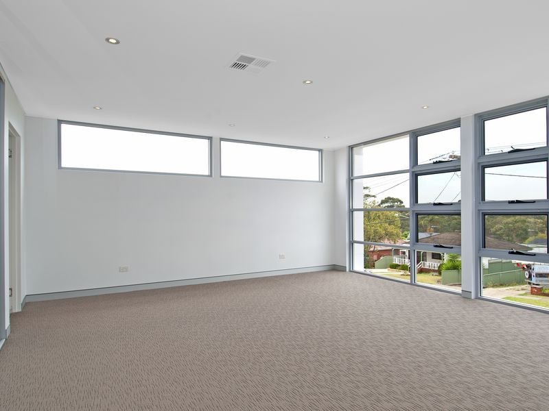 55B Thomas Street, Picnic Point NSW 2213