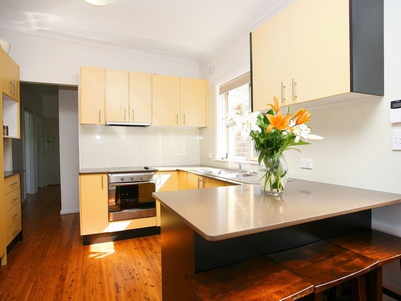 42 Queensbury Road, Padstow Heights NSW 2211