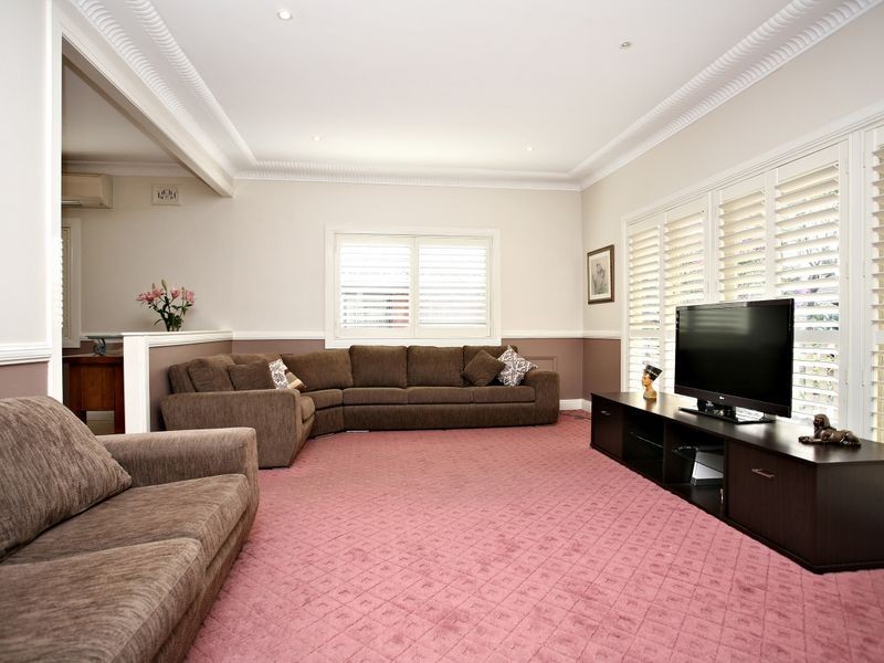 18 Brighton Avenue, Panania NSW 2213