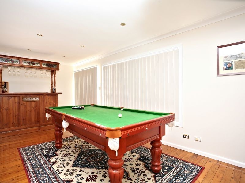 21 Thomas Street, Picnic Point NSW 2213