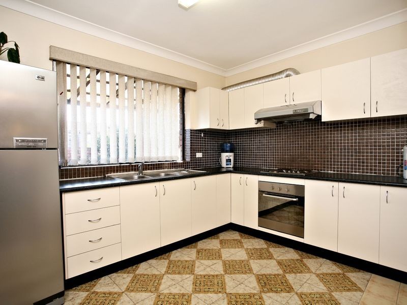 33/108 Gibson Avenue, Padstow NSW 2211