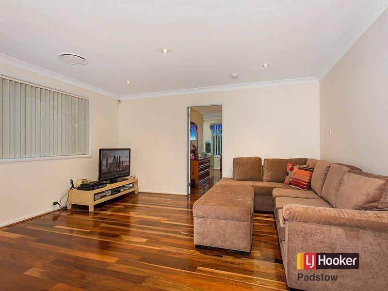 34 Henry Kendall Avenue, Padstow Heights NSW 2211