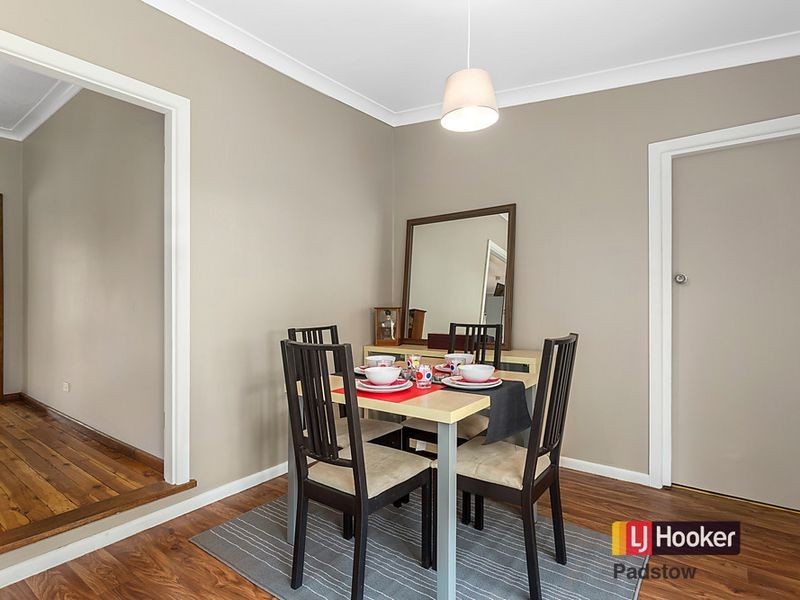 26 Treatt Avenue, Padstow NSW 2211