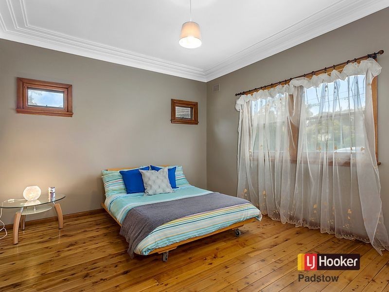 26 Treatt Avenue, Padstow NSW 2211