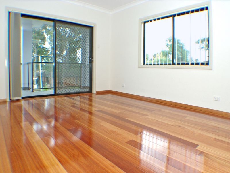 2A Lehn Road, East Hills NSW 2213