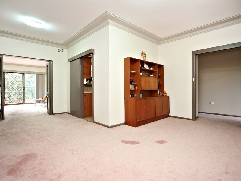 8 Susan Ave, Padstow Heights NSW 2211