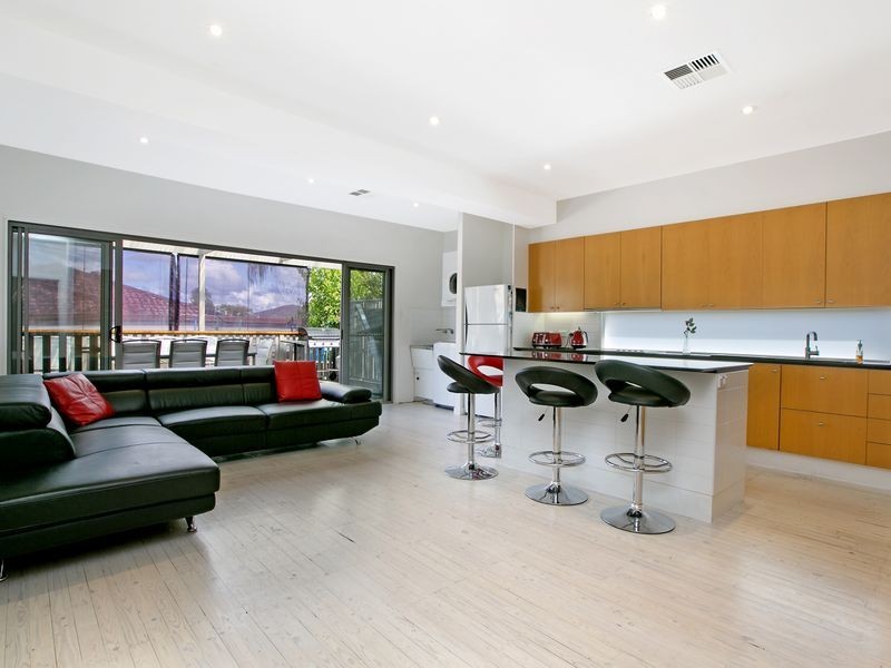 1 Winifred Avenue, Condell Park NSW 2200