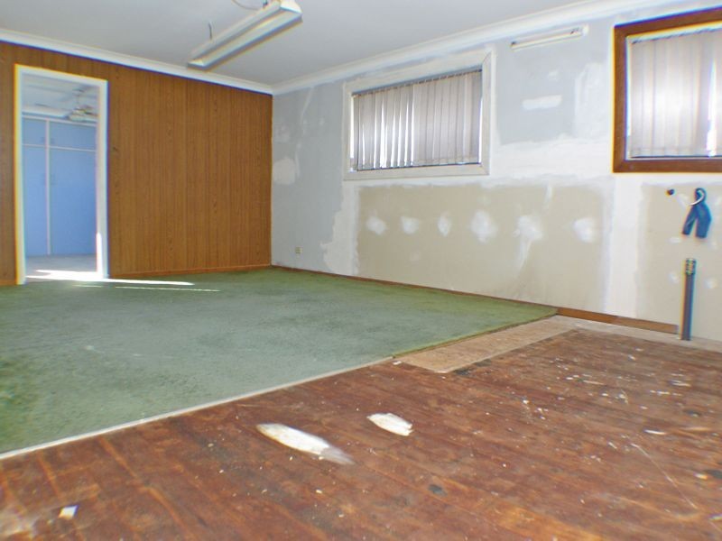 4 Bishop Street, Revesby NSW 2212