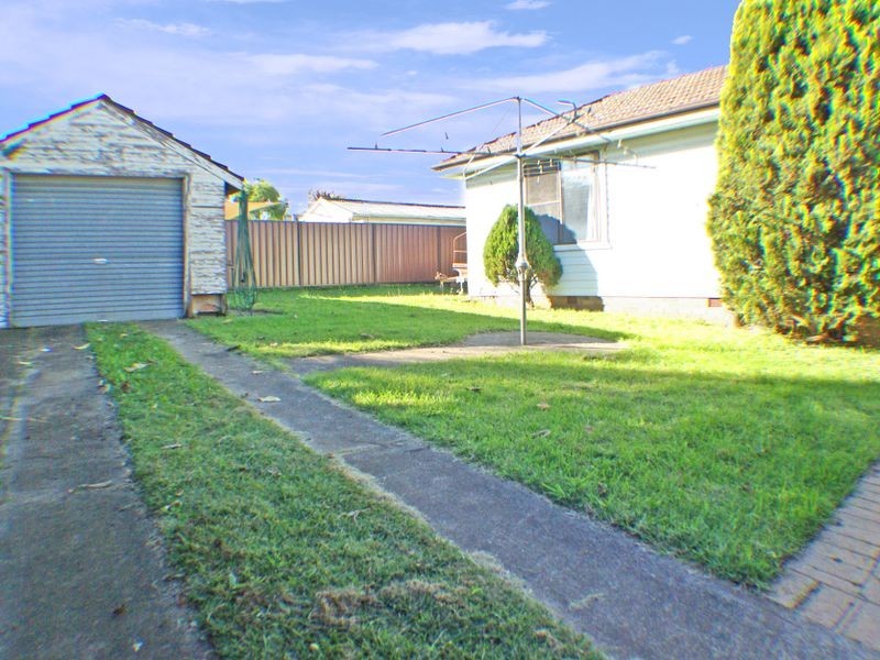 4 Bishop Street, Revesby NSW 2212