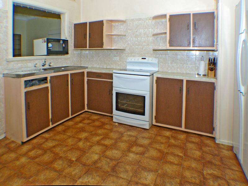 4 Bishop Street, Revesby NSW 2212