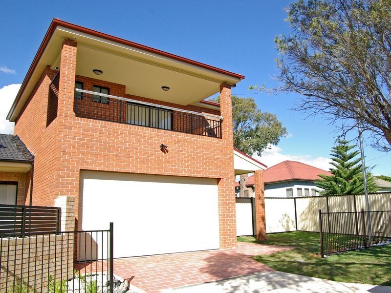 1a Cammarlie Street, Panania NSW 2213