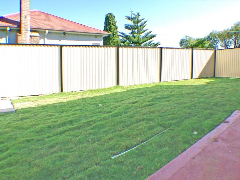 1a Cammarlie Street, Panania NSW 2213