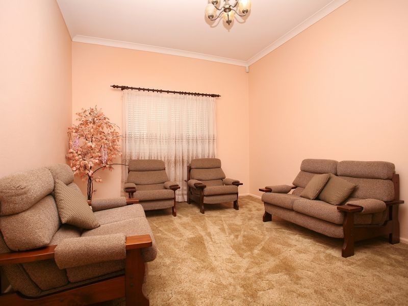 20 Chertsey Avenue, Bankstown NSW 2200