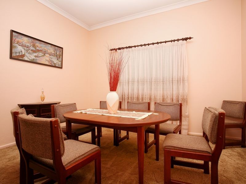 20 Chertsey Avenue, Bankstown NSW 2200