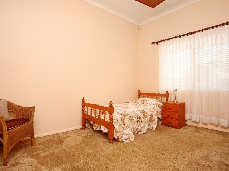 20 Chertsey Avenue, Bankstown NSW 2200