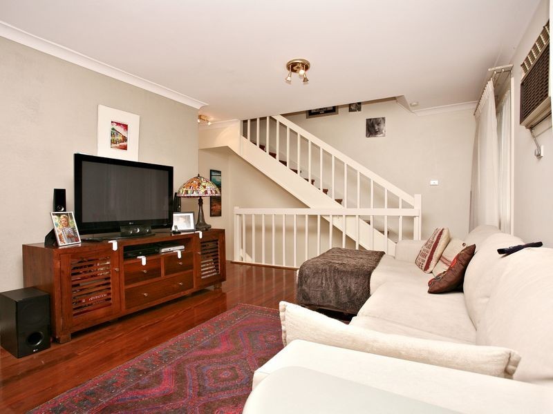 18/14 Werona Avenue, Padstow NSW 2211