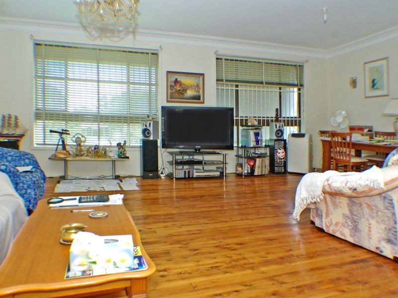 8 Lemnos Avenue, Milperra NSW 2214