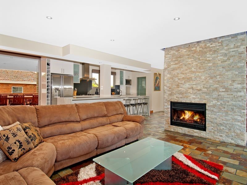 108 Kennedy Street, Picnic Point NSW 2213