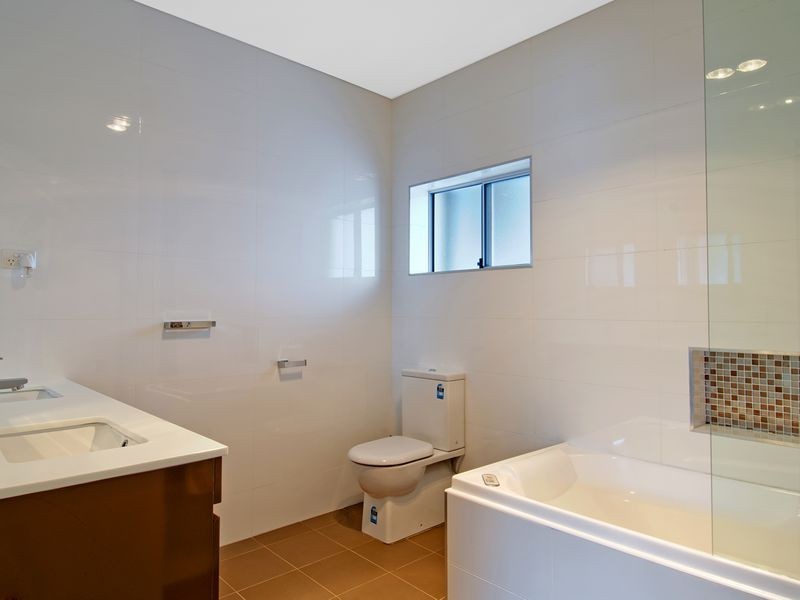 108 Kennedy Street, Picnic Point NSW 2213