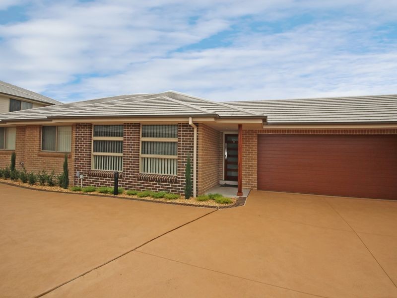 2/142 Picnic Point Road, Picnic Point NSW 2213