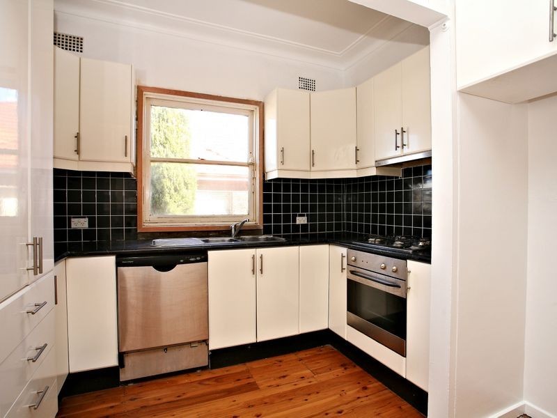 15 Lumeah Avenue, Punchbowl NSW 2196