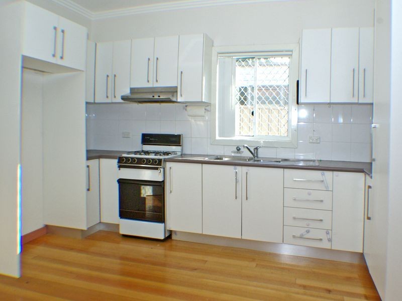 8 Bennett Avenue, Roselands NSW 2196