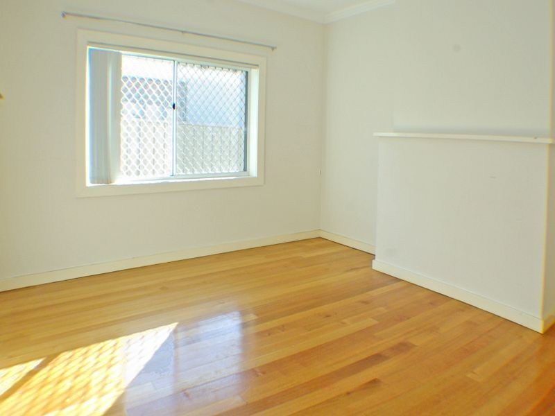 8 Bennett Avenue, Roselands NSW 2196