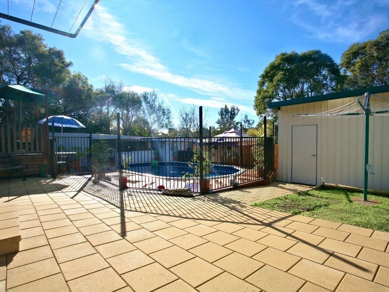 92 Thomas Street, Picnic Point NSW 2213