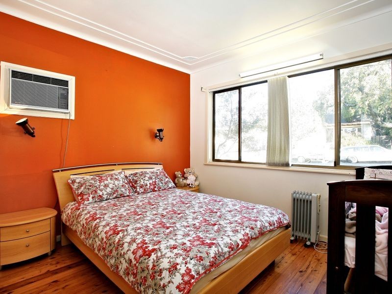 2 Tallawarra Avenue, Padstow NSW 2211