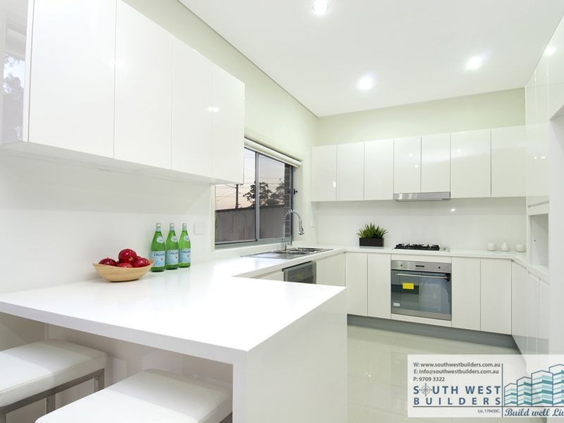 31 Freda Street, Picnic Point NSW 2213